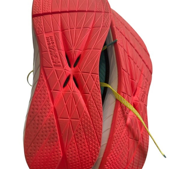 Sold - Picture 6 of 6